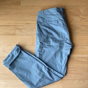 HOLLISTER SLIM STRAIGHT CHINO PANTS 32X30